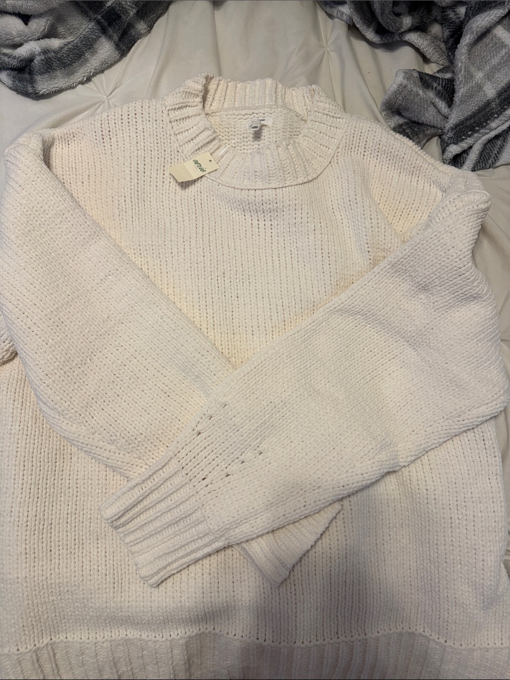 aerie Cream Ribbed Crewneck Sweater